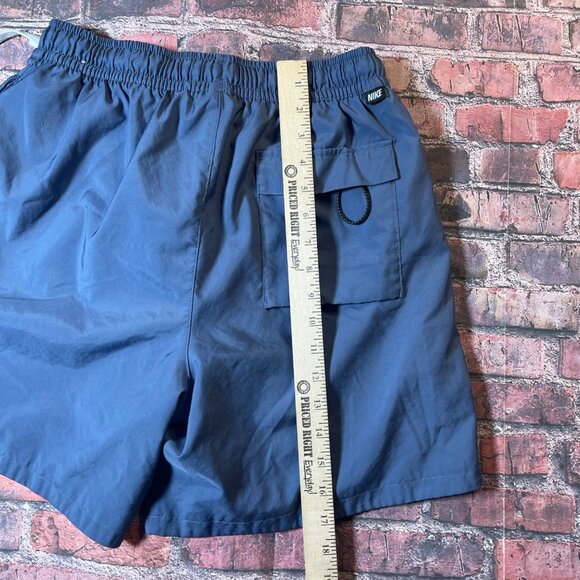 Nike Club Men's Woven Flow Shorts Blue Size Medium Running Training - Picture 7 of 8